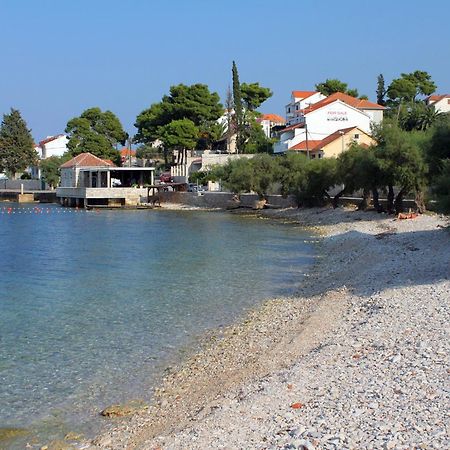 Apartments And Rooms By The Sea Sutivan, Brac - 2943 Extérieur photo