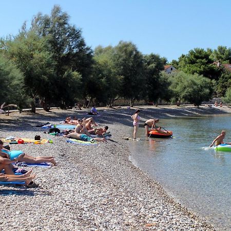 Apartments And Rooms By The Sea Sutivan, Brac - 2943 Extérieur photo