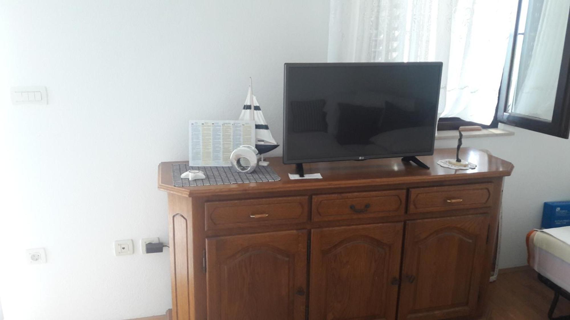 Apartments And Rooms By The Sea Sutivan, Brac - 2943 Chambre photo